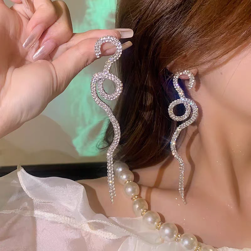 铜合金珐琅耳饰 银色小蛇长款流苏欧美礼服闪钻--耳环