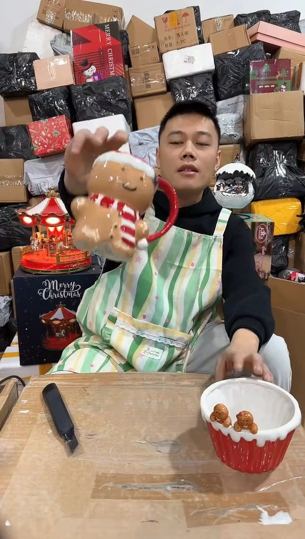 瓷片圣诞姜饼人全身杯
