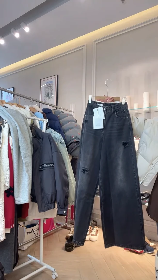 AVVENN 牛仔裤 S码M码 拍下备注尺码