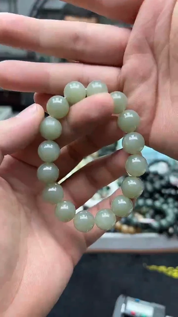 未镶嵌手串和田玉纯天然新疆且末迪克兰13有包容
