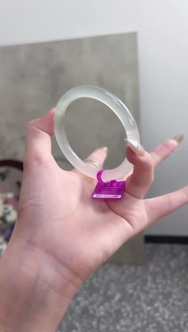 【闪购商品】玛瑙/玉髓手镯未镶嵌58-59圈需要包容圆条