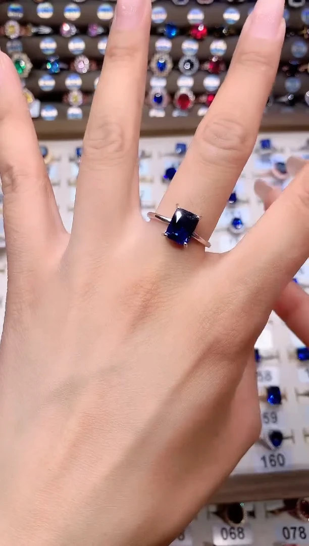 蓝宝石戒指银S925镶嵌79银色皇家蓝