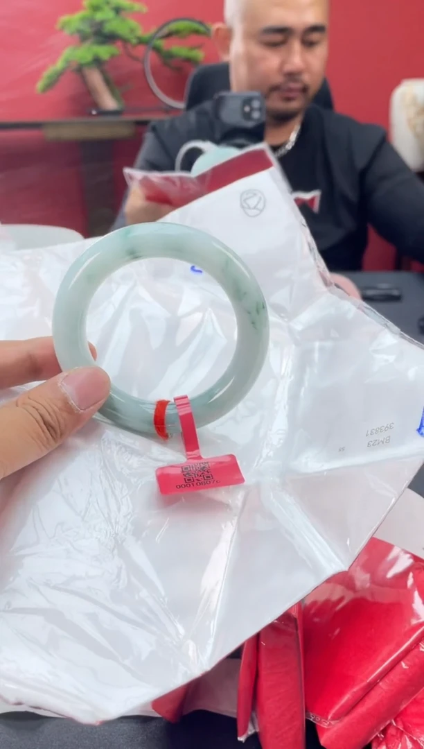 未镶嵌手镯翡翠翡翠手镯9