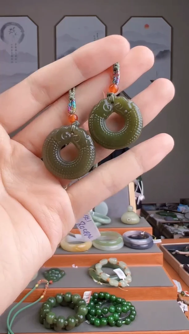 和田玉未镶嵌颈饰多样性发货 拍一单发一个