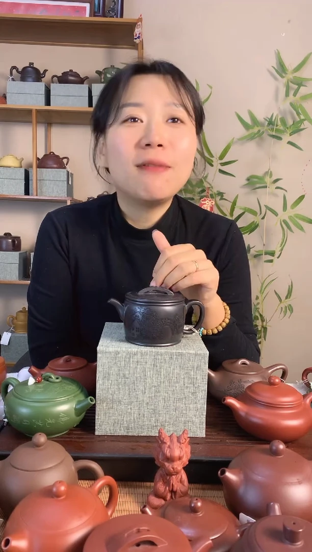 茶壶紫砂黑*蛛全手工石黄江南春刻绘汉瓦壶