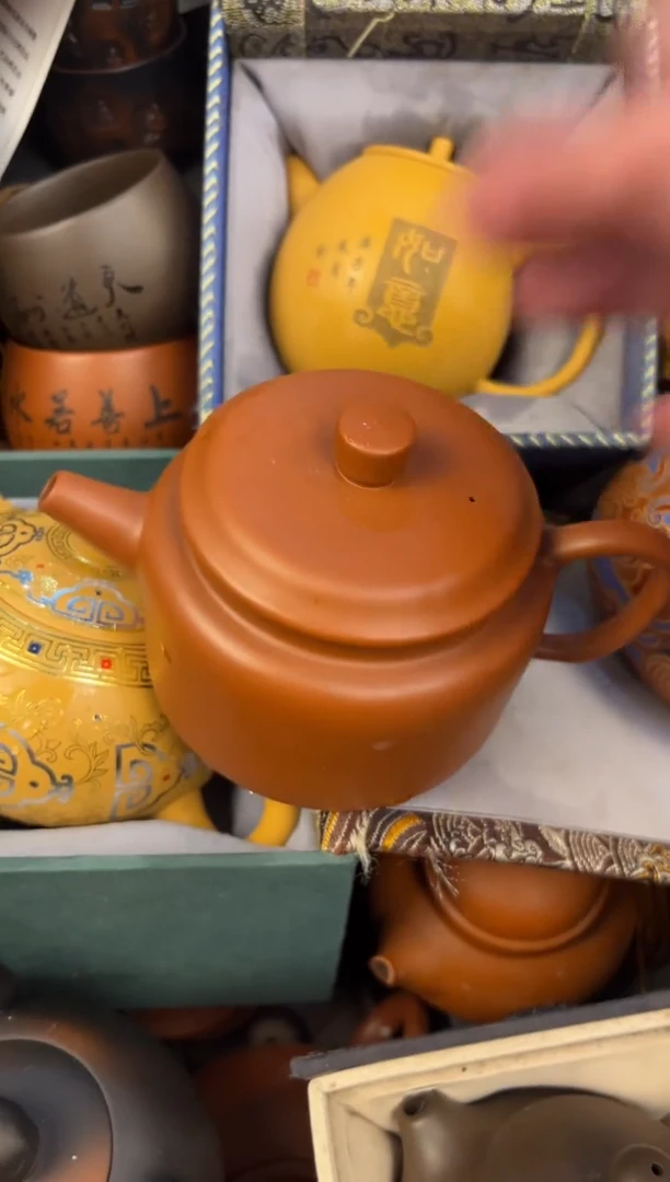 茶杯紫砂-素面德钟紫砂壶