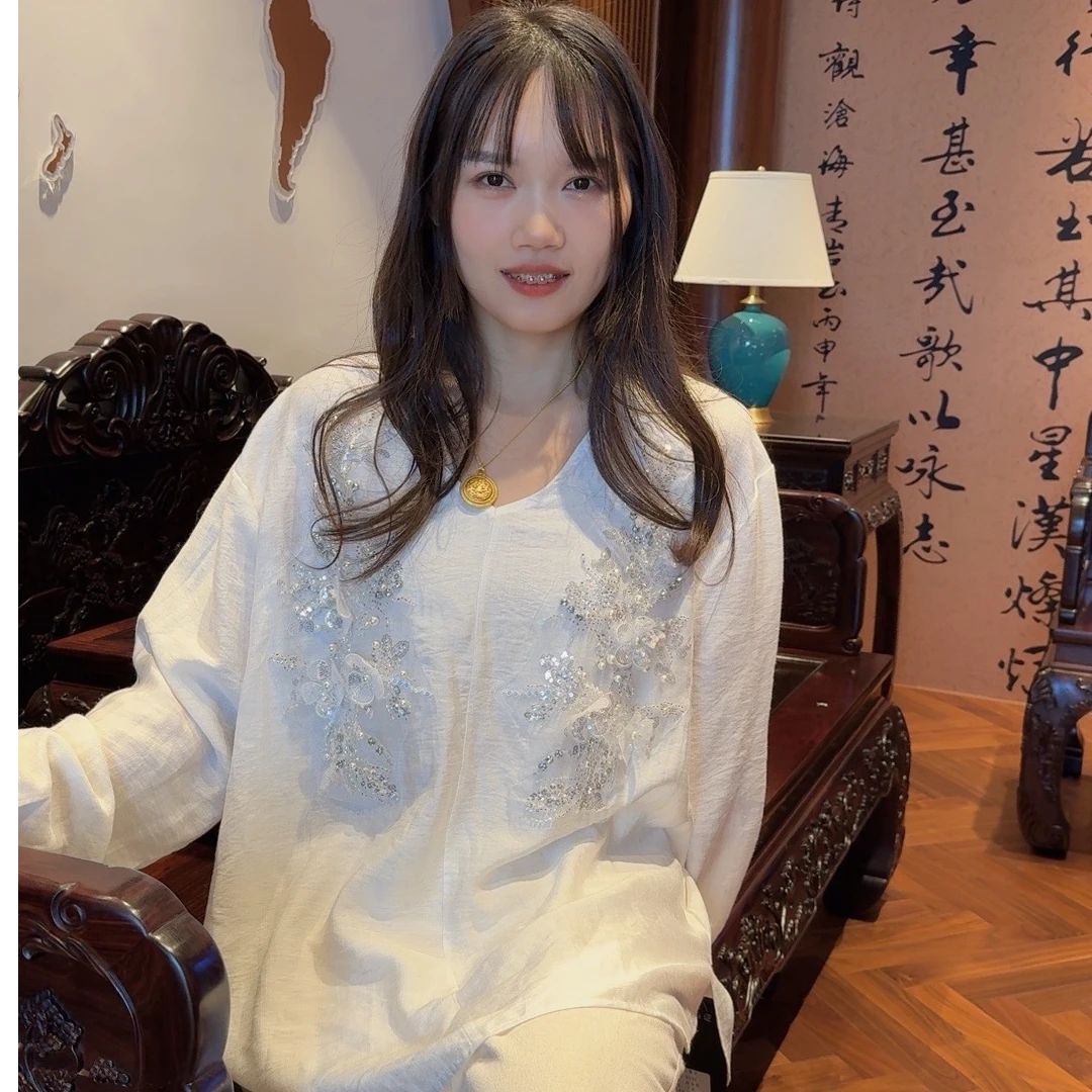 弯圆·V领高档洋气轻奢小众重工珠钻新中式衬衫