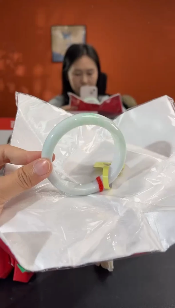 未镶嵌手镯翡翠9   58