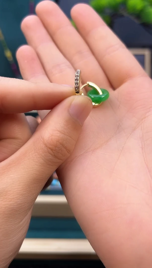 【闪购商品】翡翠耳饰14K金镶嵌E252