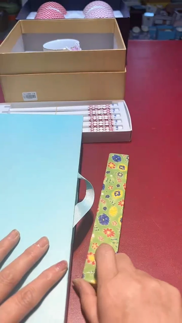 【闪购商品】瓷片锅碗瓢彭一件不剩