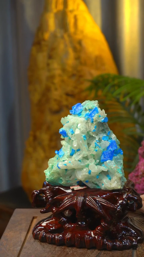 石材精品矿物晶体摆件