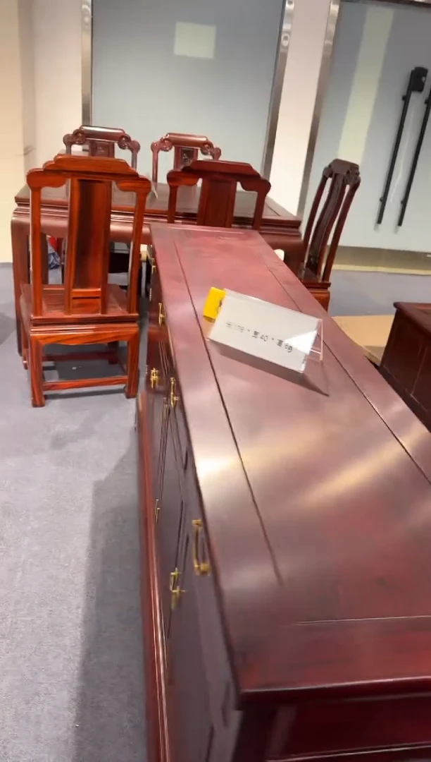 黑酸枝木类家具胡**姐178四门四抽餐边柜