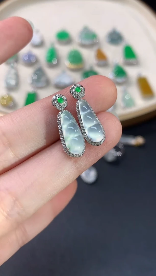 【闪购商品】翡翠吊坠(不含链)18K金镶嵌A107|1980多样性发其一