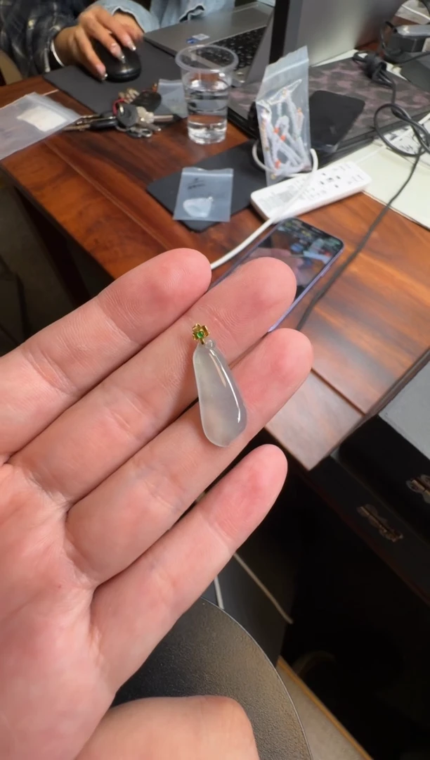 18K金镶嵌定制翡翠8888838