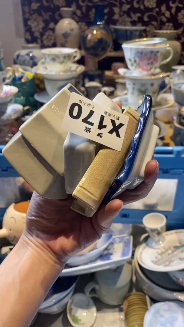 瓷片梦瓷哈哈哈哈哈哈哈