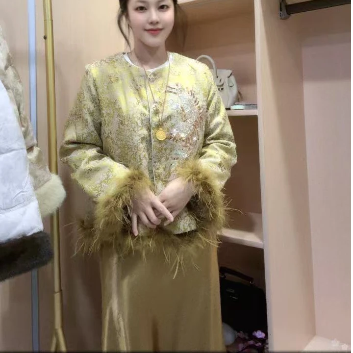 【轻舞】新中式高端重工国风提花棉外套女2025秋冬款夹棉鸵鸟毛轻奢