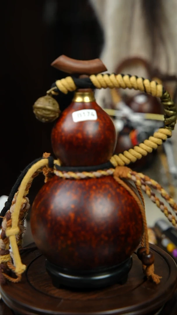 174号500ml左右非遗大漆酒葫芦