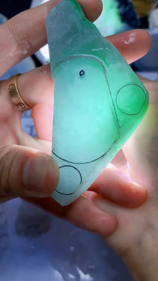 翡翠裸石缅甸天然A货翡翠Q1208