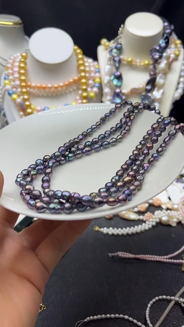 颈饰未镶嵌淡水珍珠多人