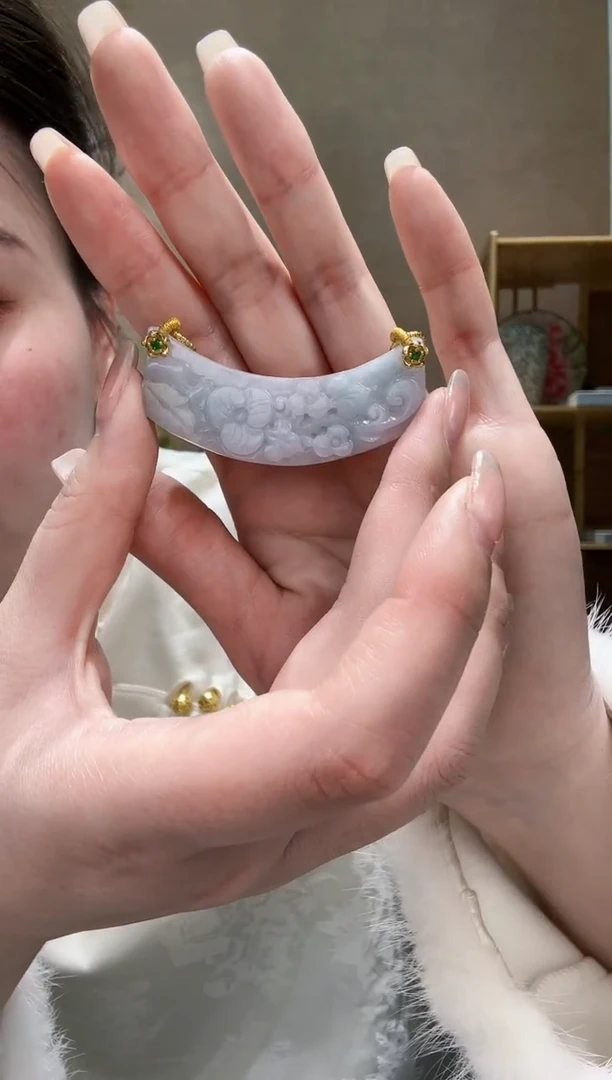 【闪购商品】翡翠颈饰未镶嵌吊坠