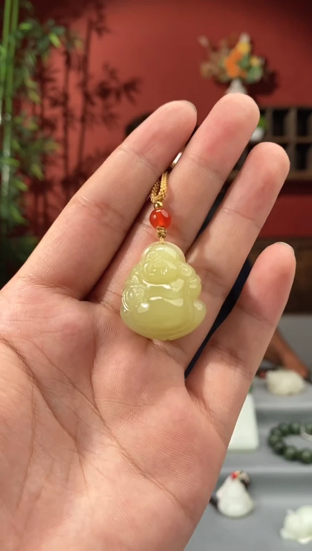 和田玉未镶嵌吊坠(不含链)1
