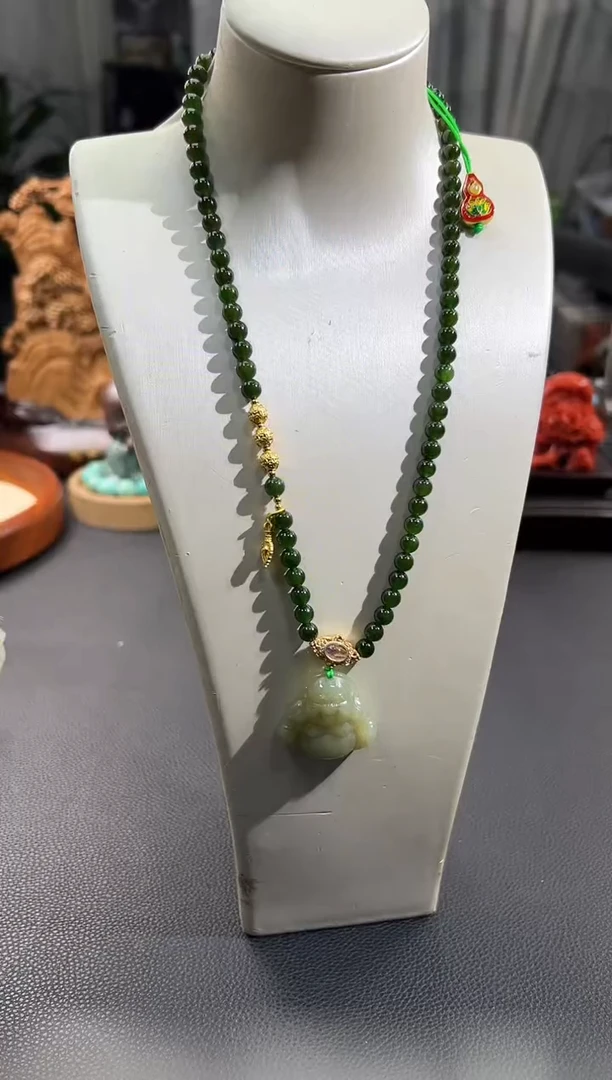颈饰未镶嵌和田玉 B4597 多样性发货其一
