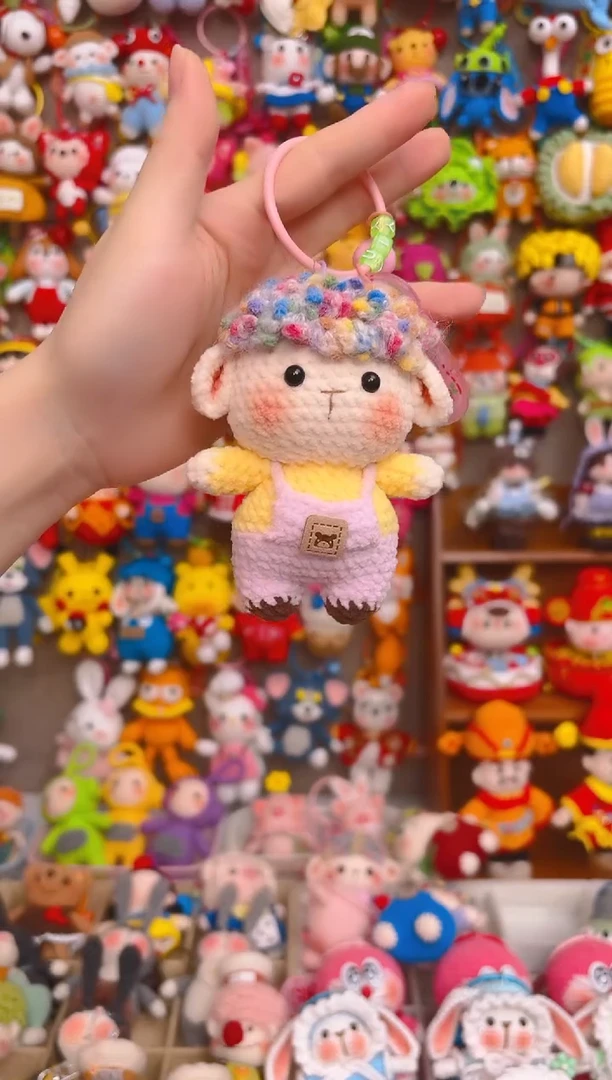 纯手工制作毛线钩织成品小羊