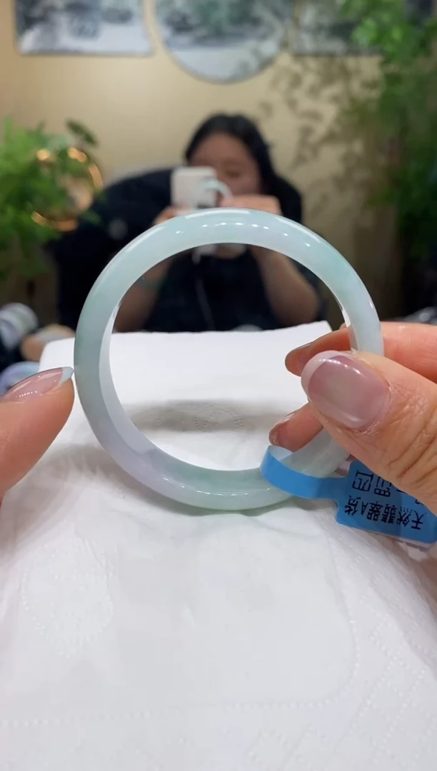 【闪购商品】翡翠手镯未镶嵌翡翠手镯