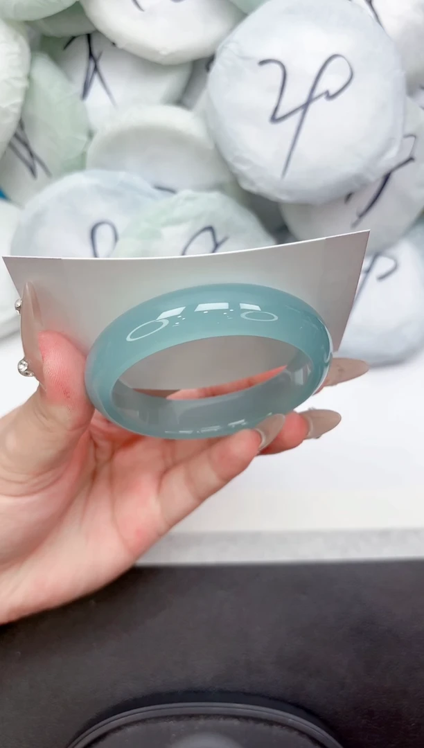 未镶嵌手镯石英质玉94-56