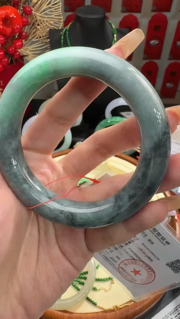 【闪购商品】翡翠手镯未镶嵌手镯