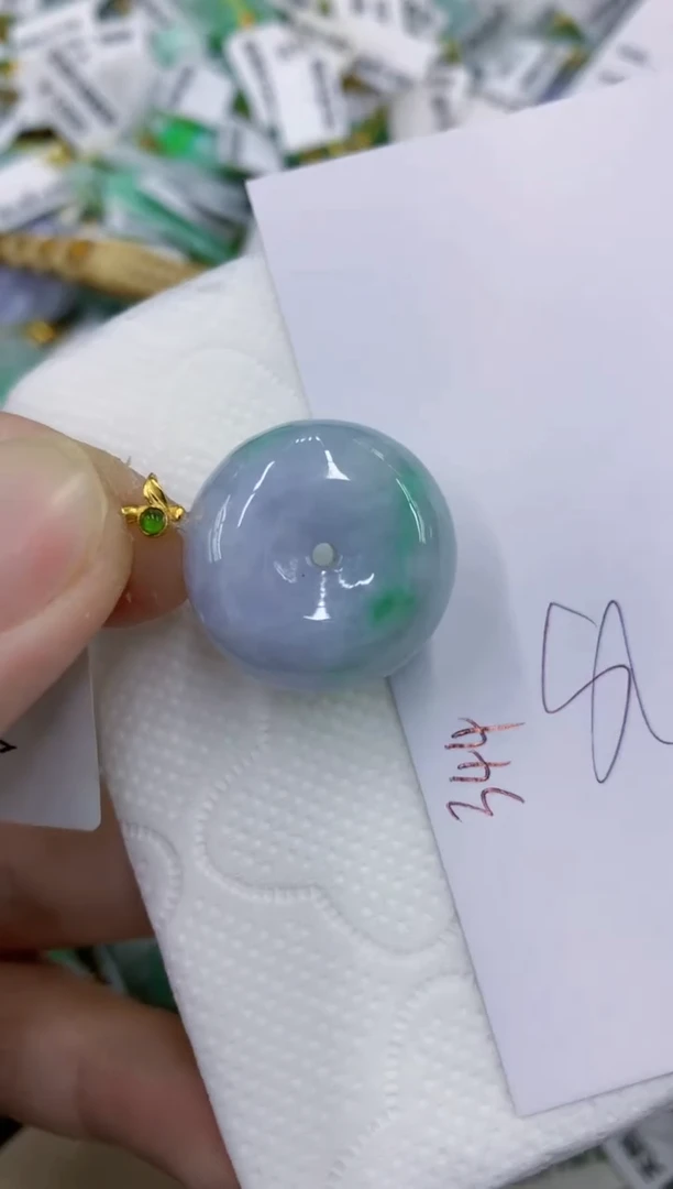 颈饰未镶嵌翡翠11111111111