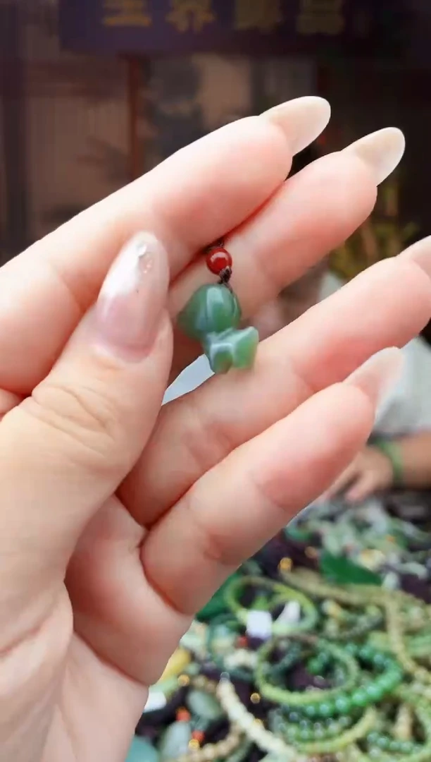 颈饰未镶嵌和田玉多样性发货拍一发一