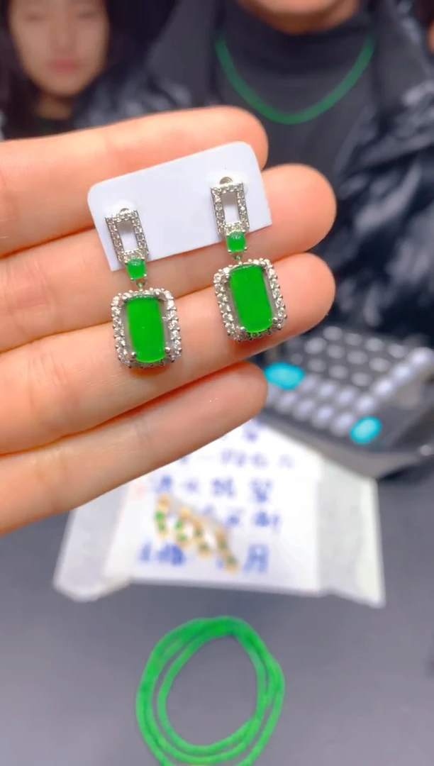 【闪购商品】定制翡翠未镶嵌103多样性发货（发其一）