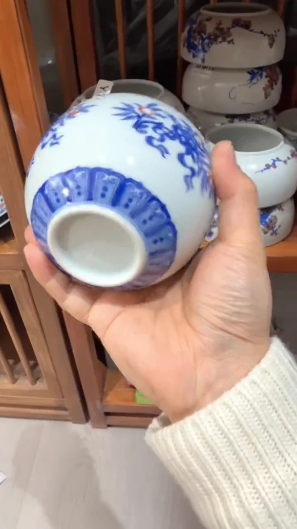 Y185~~~~~~~~~~~~~~~