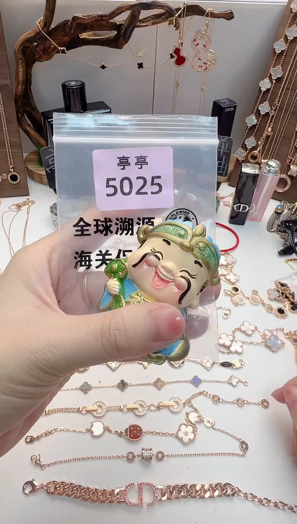 ?****?华禄甄选阁亭亭总铺