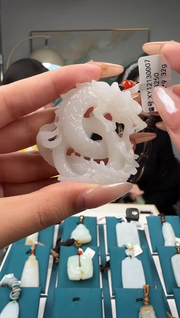 颈饰未镶嵌和田玉XY