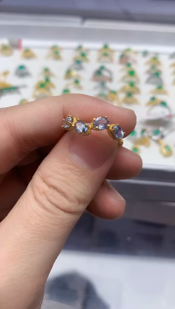 【闪购商品】蓝宝石戒指银S925镶嵌........