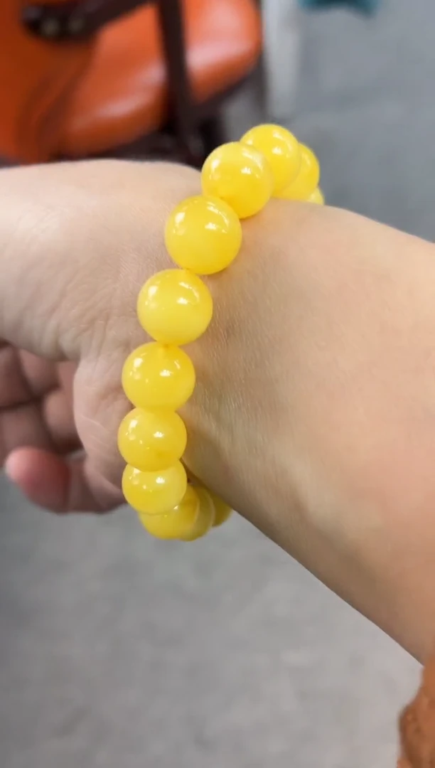 琥珀颈饰未镶嵌手串