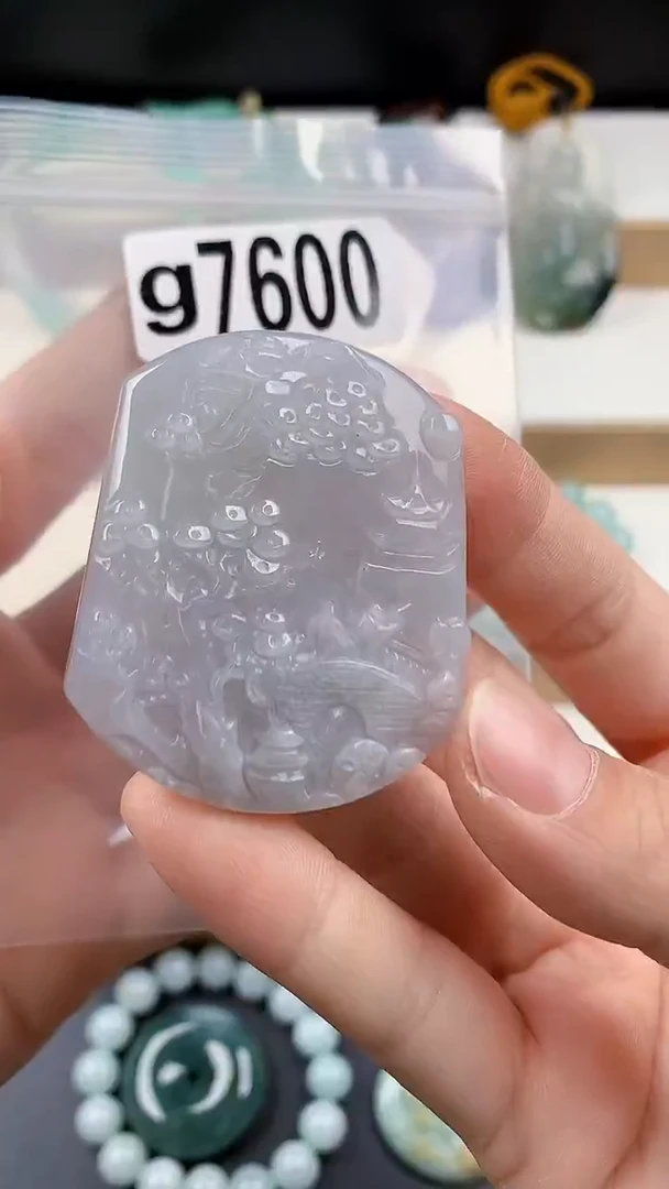 颈饰未镶嵌翡翠天然翡翠吊坠挂件