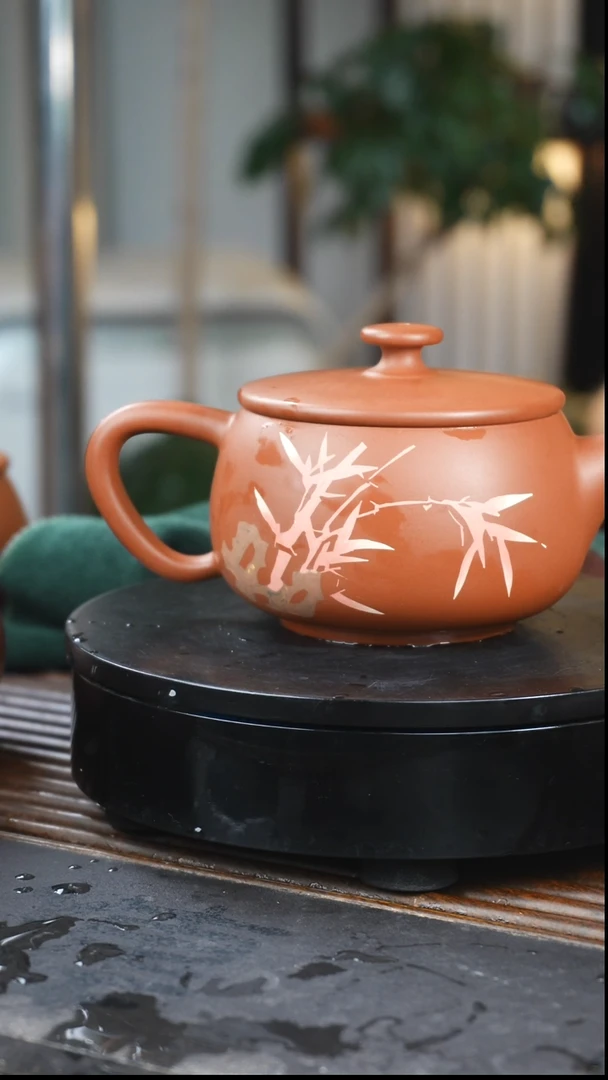 【闪购商品】茗闻汇-建水紫陶彩填复烧竹单壶