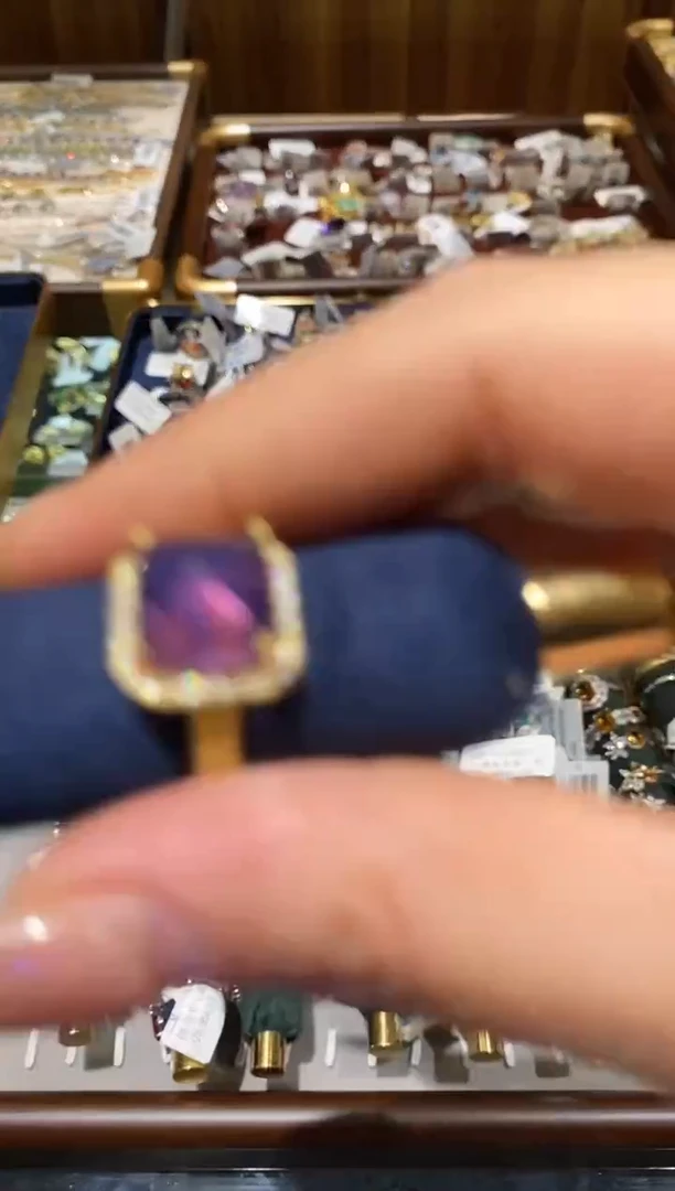 纯铜合金琉璃楚楚珠宝中古甄选不退换