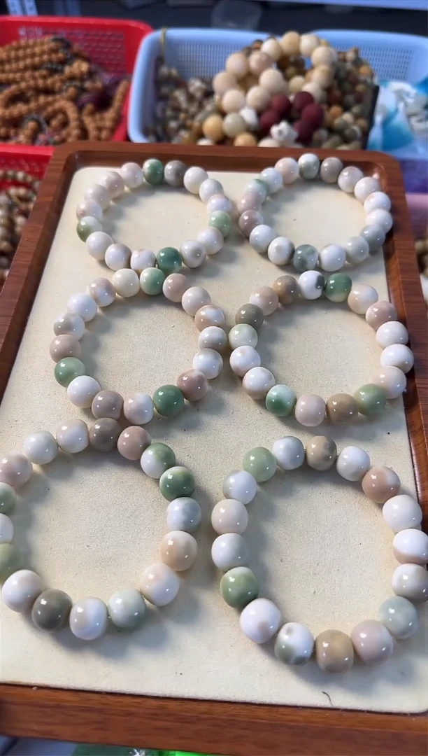 【闪购商品】白玉菩提手串15粉绿苹果圆