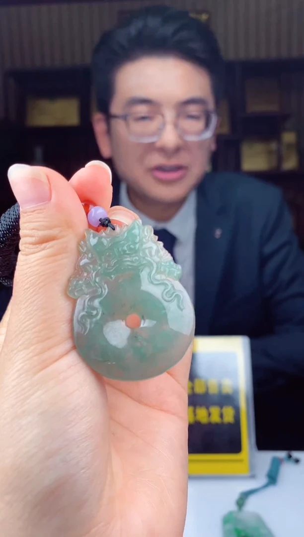 【闪购商品】翡翠颈饰未镶嵌3-翡翠A货链接