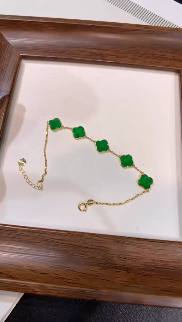 18K金镶嵌手链翡翠手链
