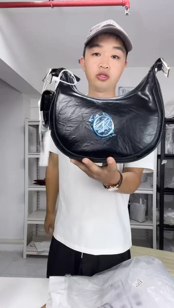 牛皮【尤尤轻奢女包】时尚百搭轻奢款式女包024