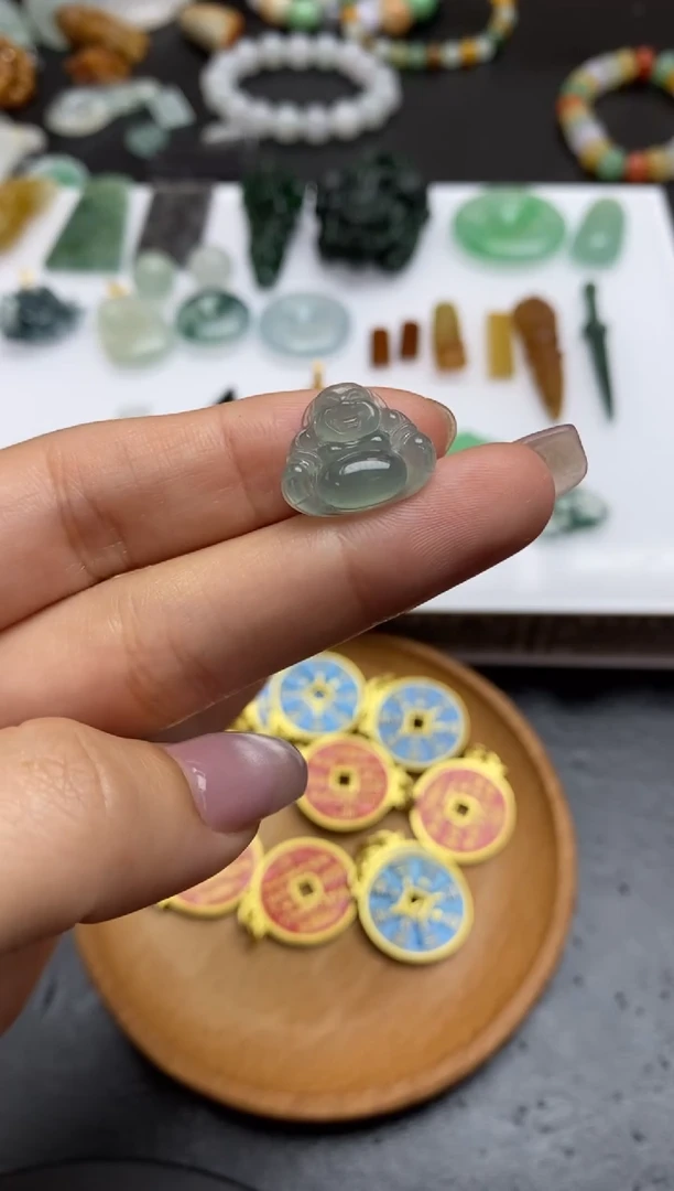 【闪购商品】定制翡翠未镶嵌翡翠毛货~