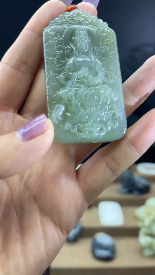 颈饰未镶嵌和田玉1