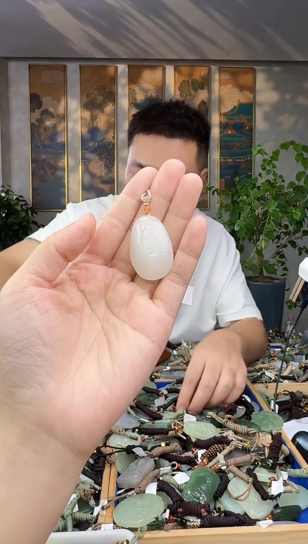 未镶嵌和田玉挂件拍一发一