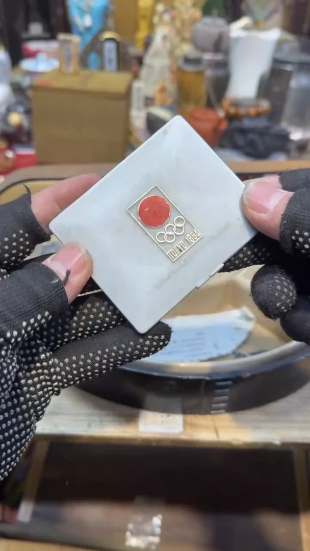 塑料中古艺术工艺美术品