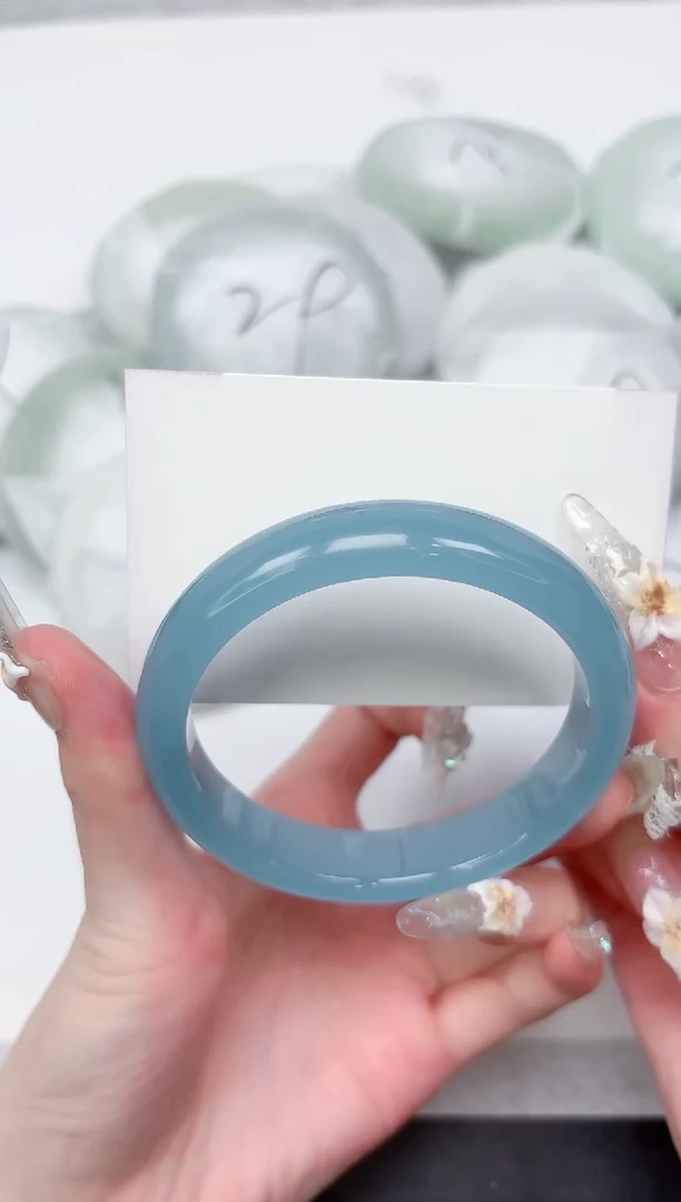 未镶嵌手镯石英质玉257-62.3